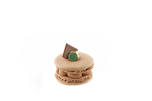 Macaron Cake Piece - Chocolate